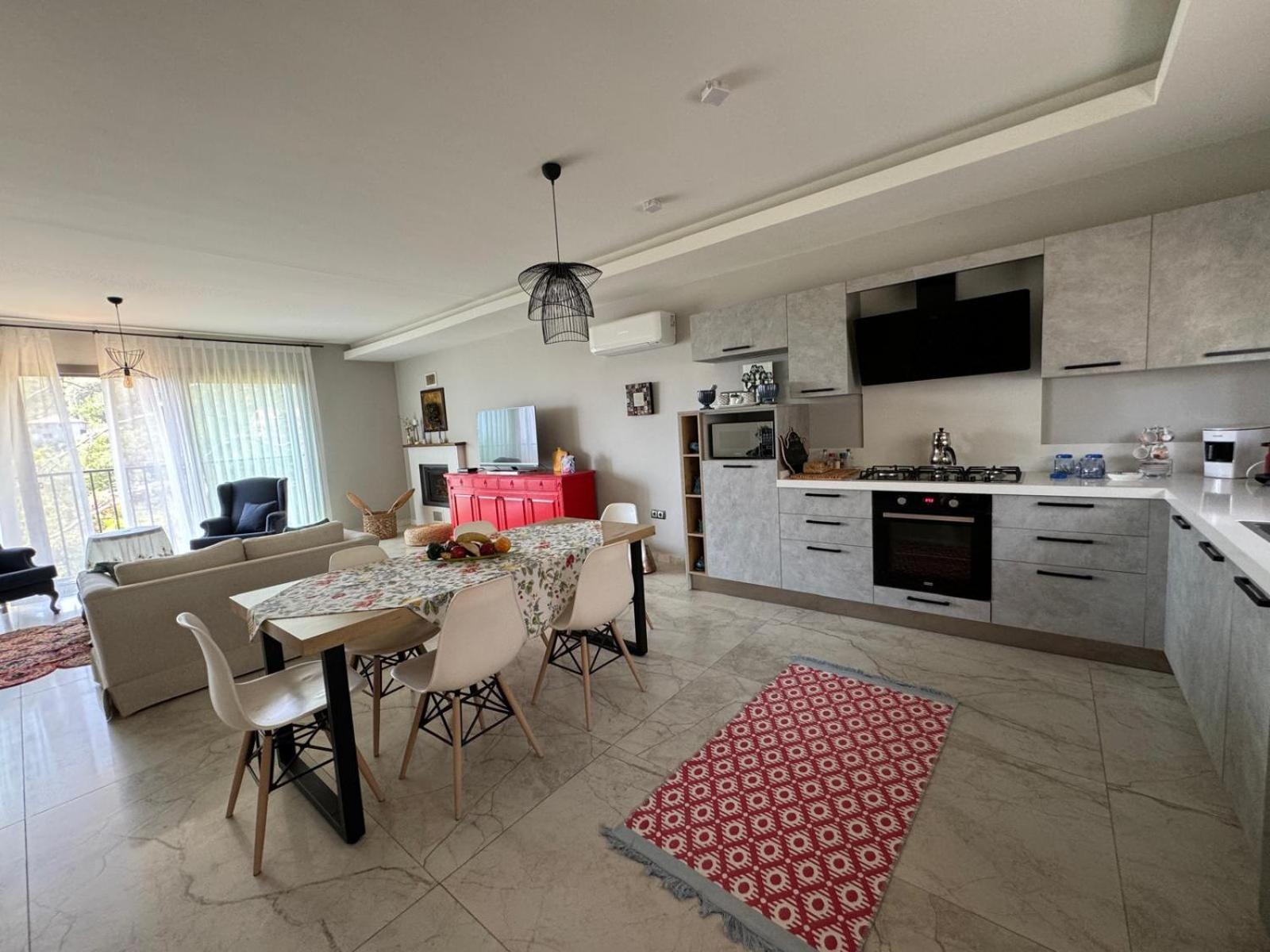 Suna Summer House Vakantiehuis *